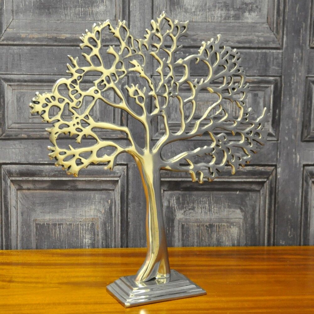 Ornamental metal tree