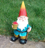 gnome with apples
